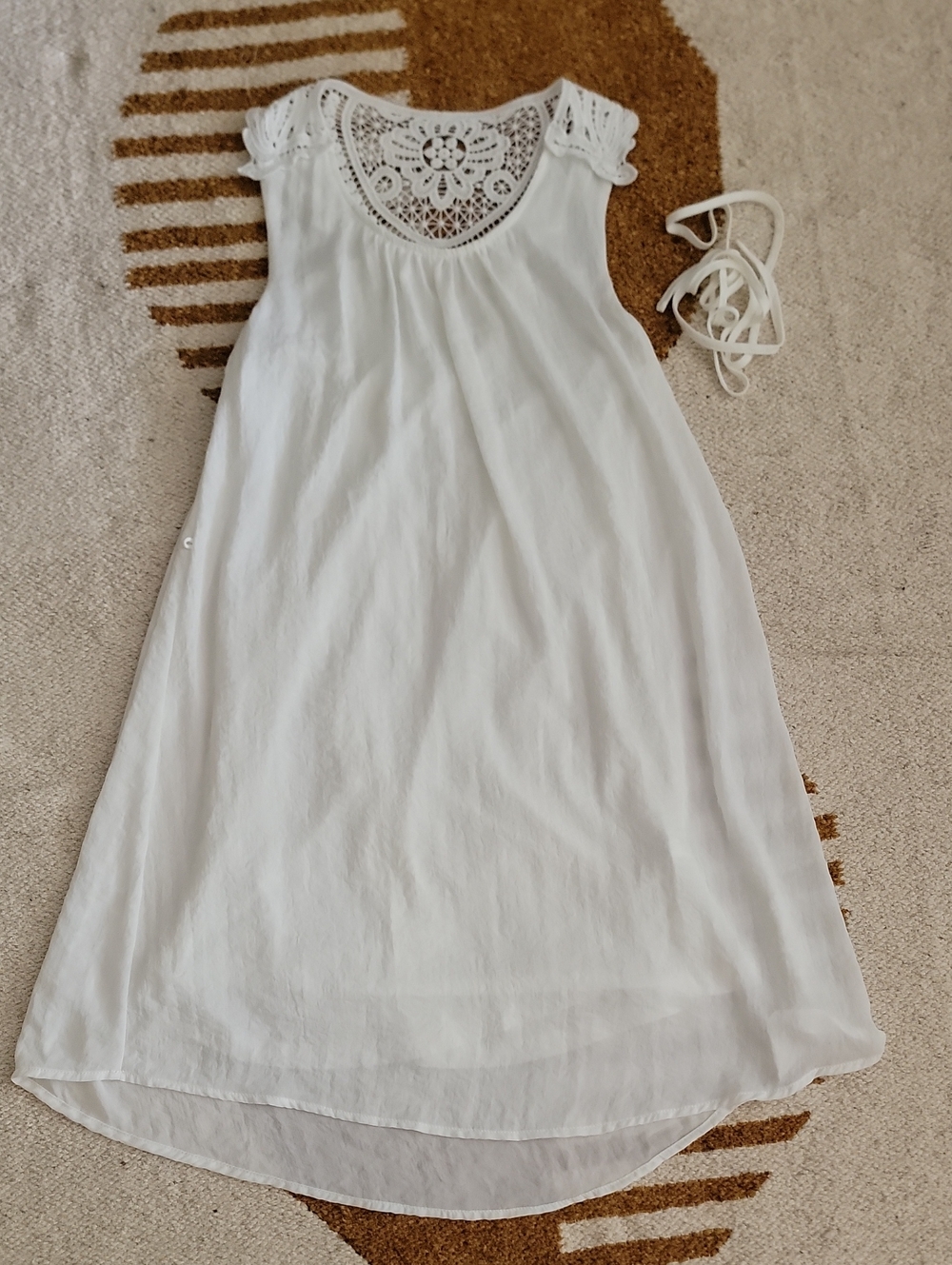 H&M sleeveless boho swing mini dress